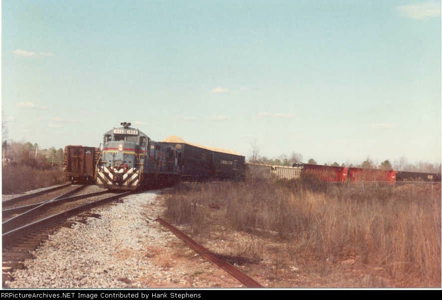 SBD 1856 heads up A745 as it wnrks Lee Timber in Opelika AL in 1988